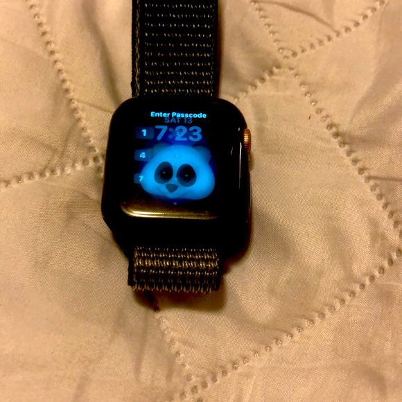 Like new - Picture 1 of 2